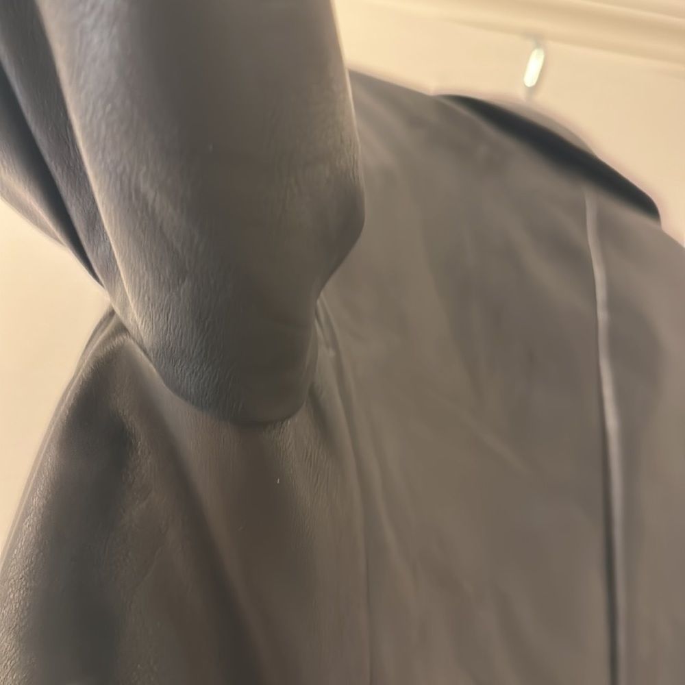 Vegan Express Leather Blazer size Small never worn - Picture 10 of 15